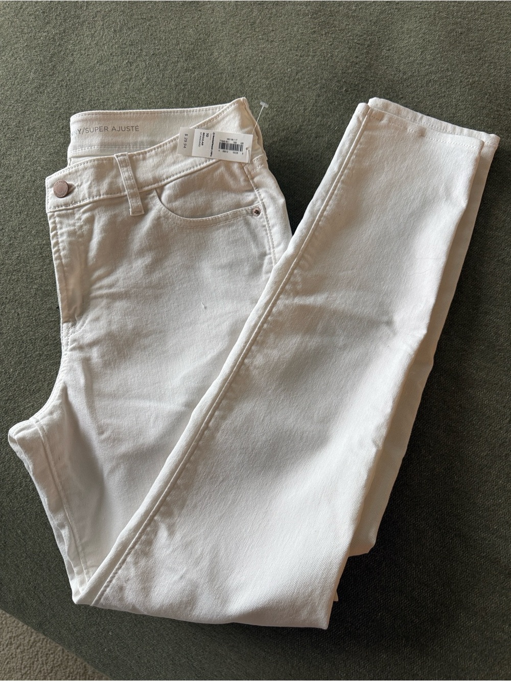 Old Navy Women's White Skinny Jeans - Clean White Stretch Denim